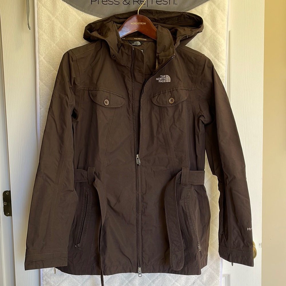 The North Face HyVent brown coat jacket belted hooded waterproof womens Size M